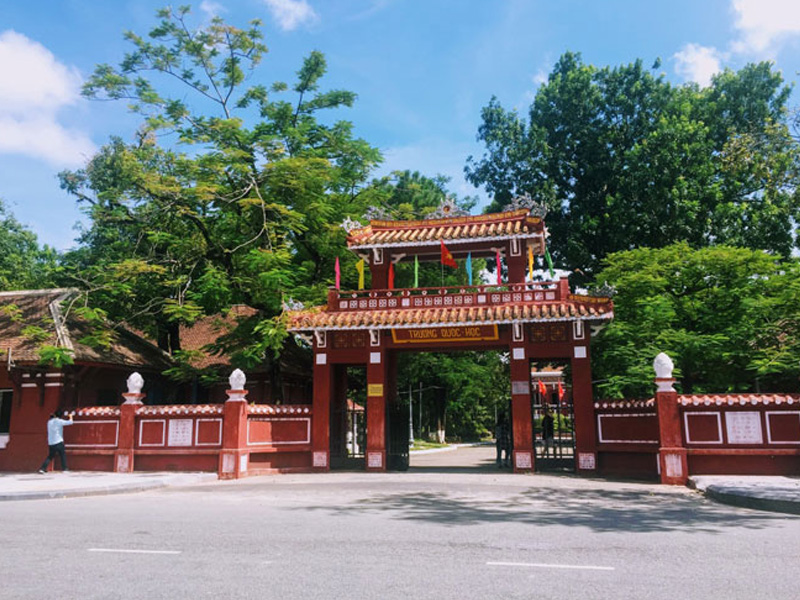 cổng chùa đẹp